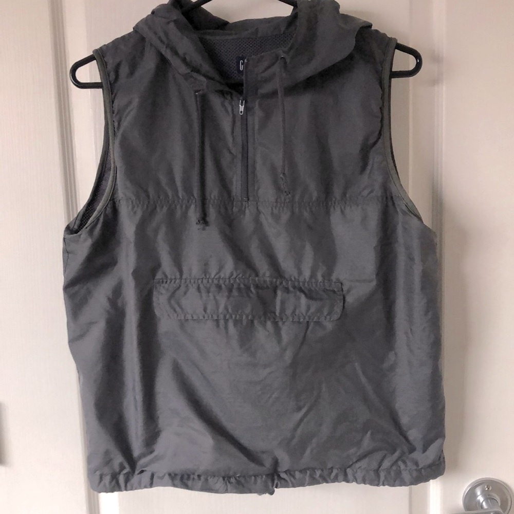 Gap Windbreaker M